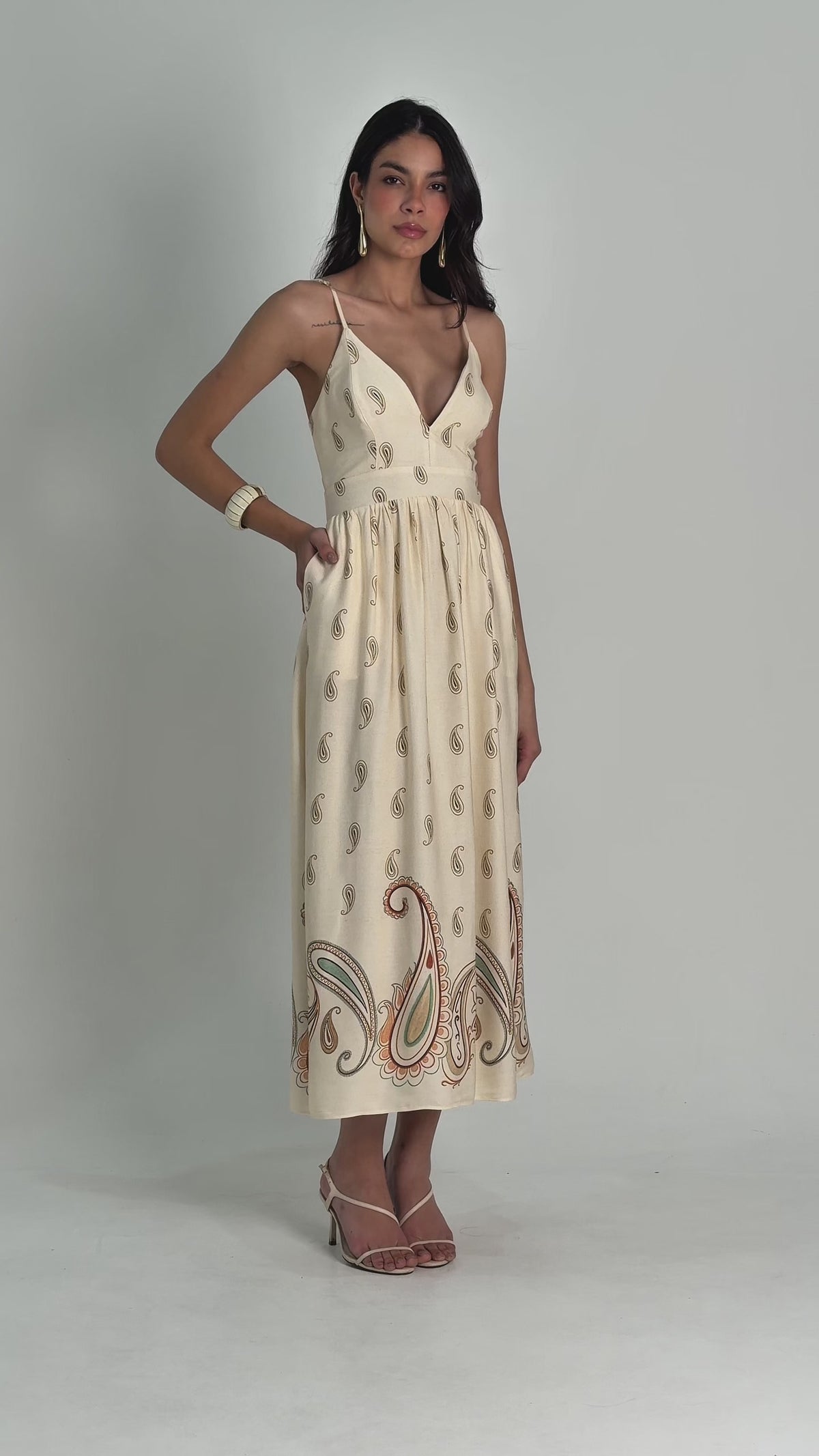 VESTIDO SERENA