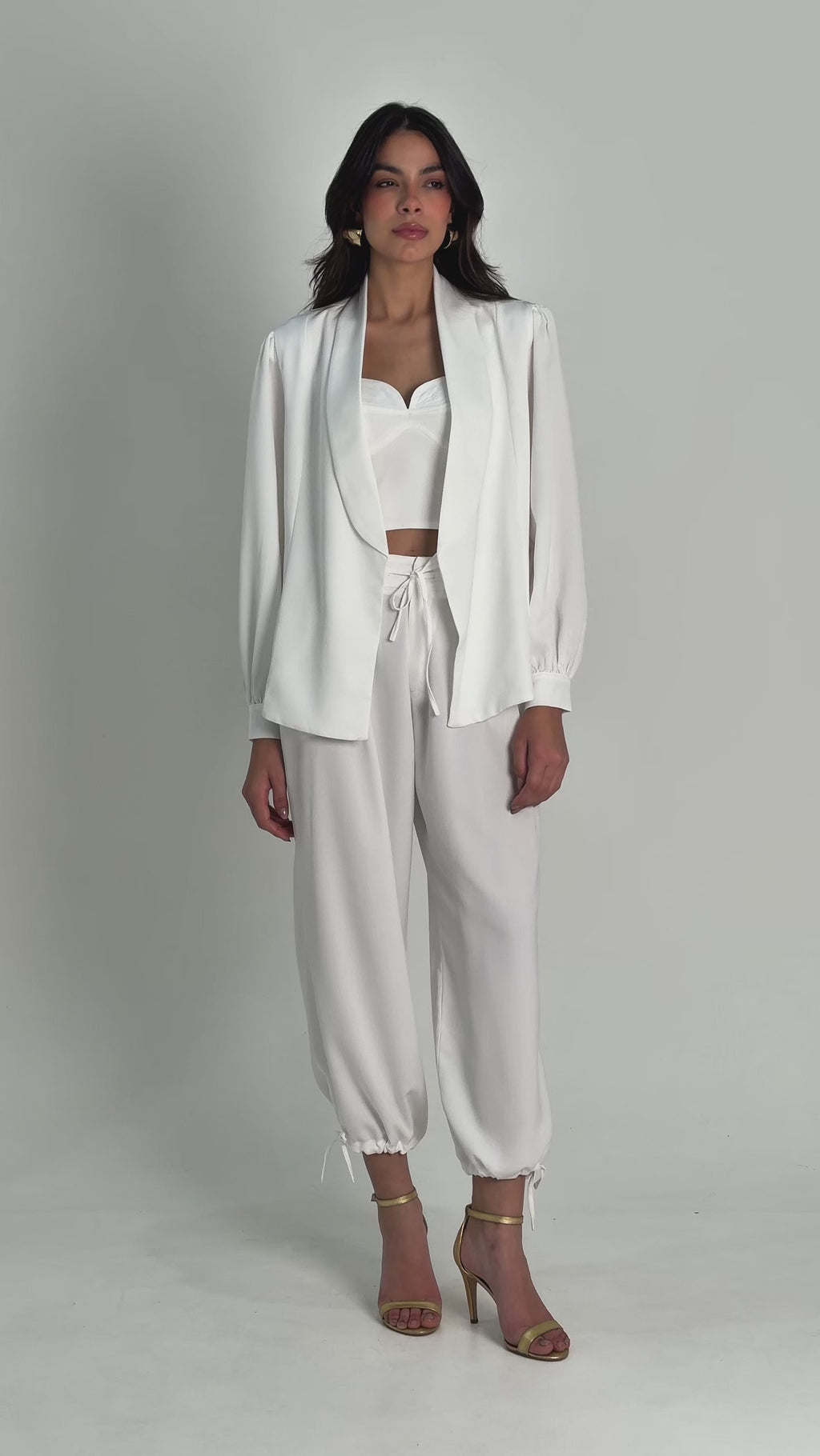 CONJUNTO DE TRÊS PEÇAS RIVIERA